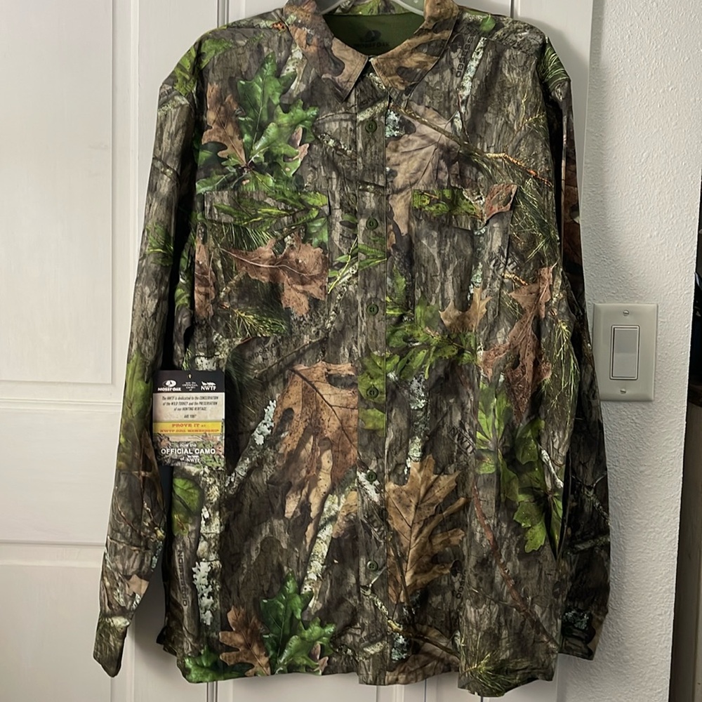 Mossy Oak Button Down Long Sleeve Top